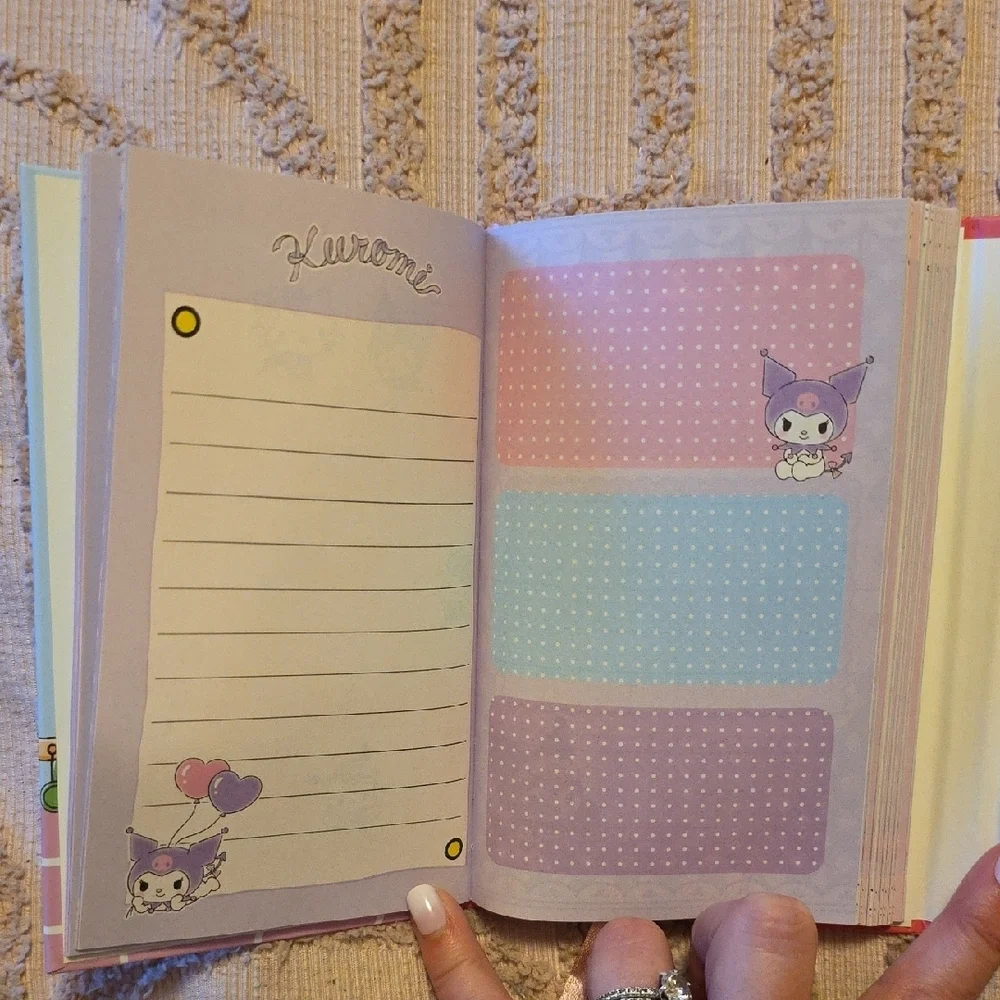 Cinnamoroll and My Melody Notebooks - Picture 7 of 11